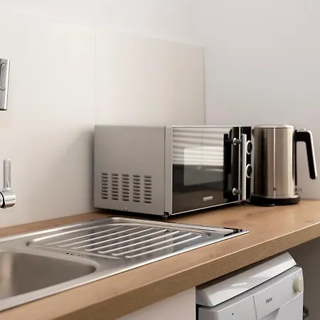 Frame By Tendo Stay - Comfort Housing *