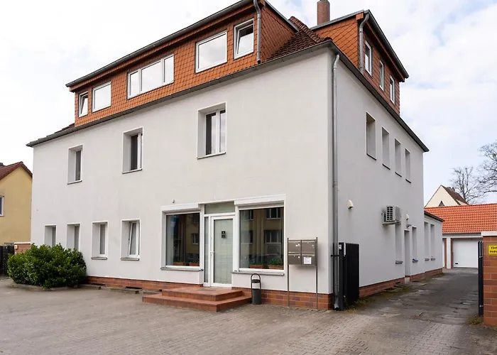 Frame By Comfort Housing - Spacious * Falkensee